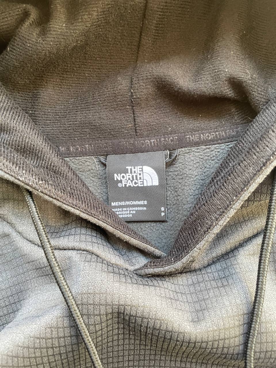 TNF Hoodie – Black (S)