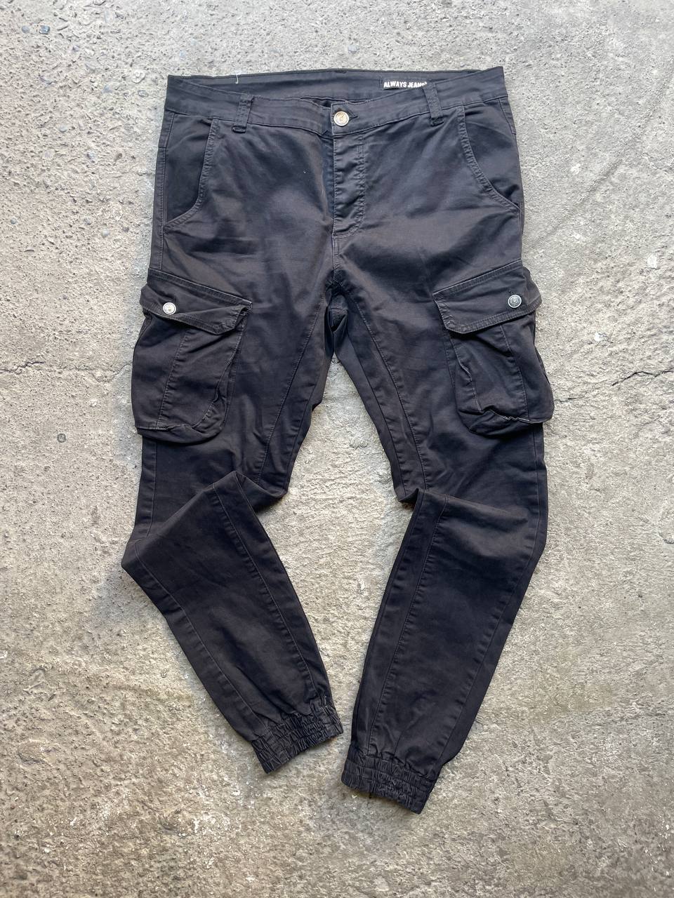 Cargo Pants – Black (34)