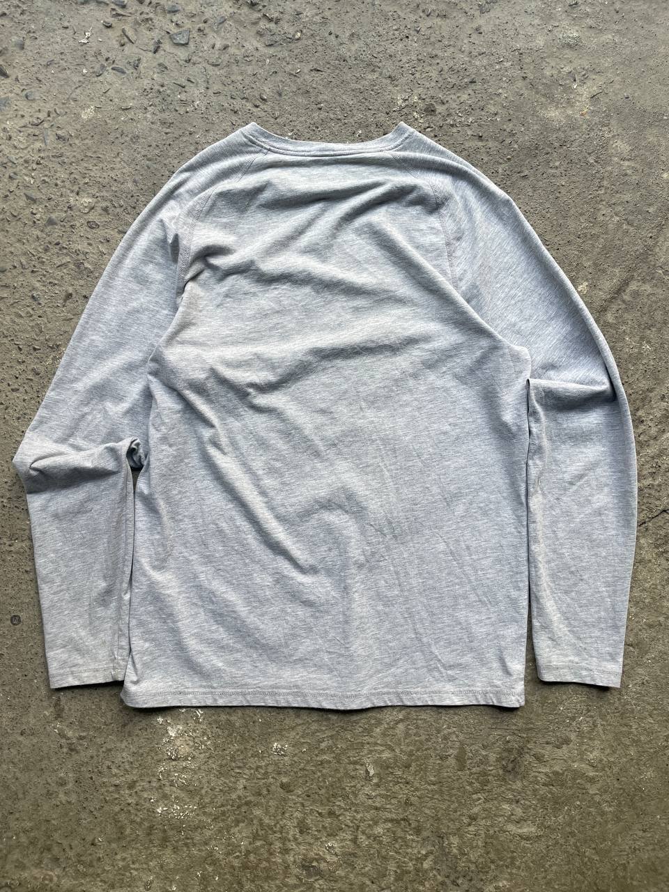 Carhartt Longsleeve – M