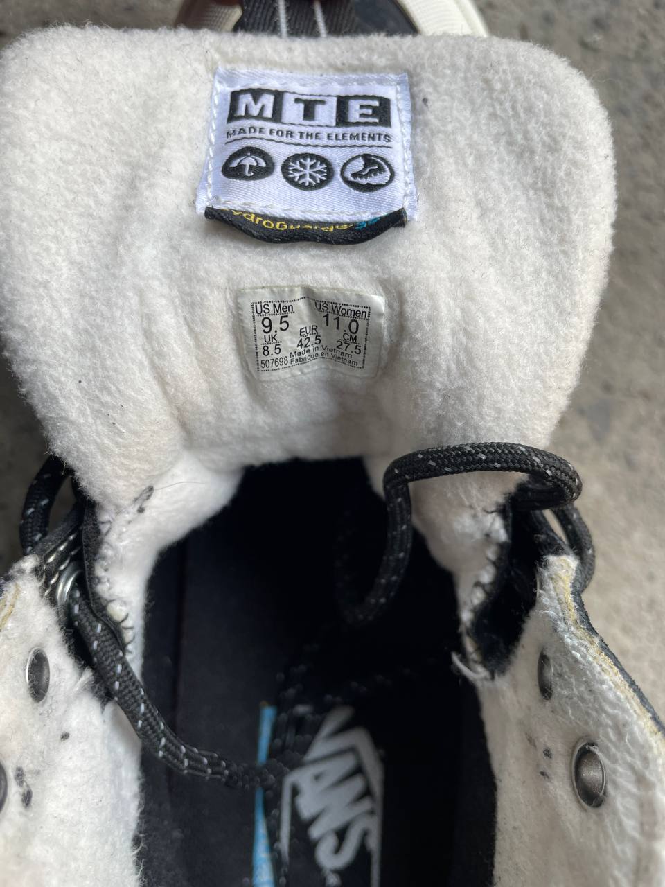 Vans MTE – Black (EU 42.5)