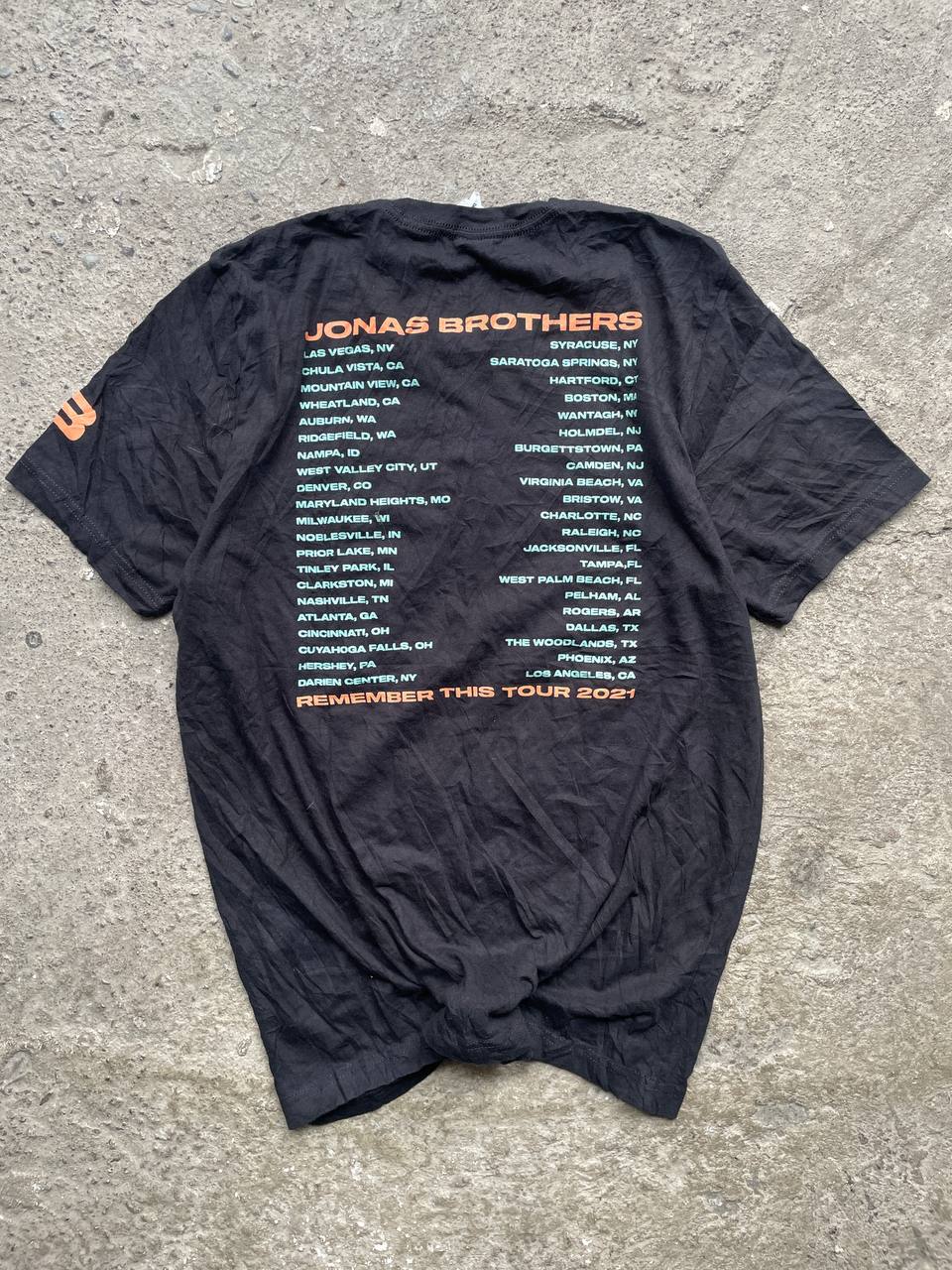 Merch T-Shirt – Black (L)