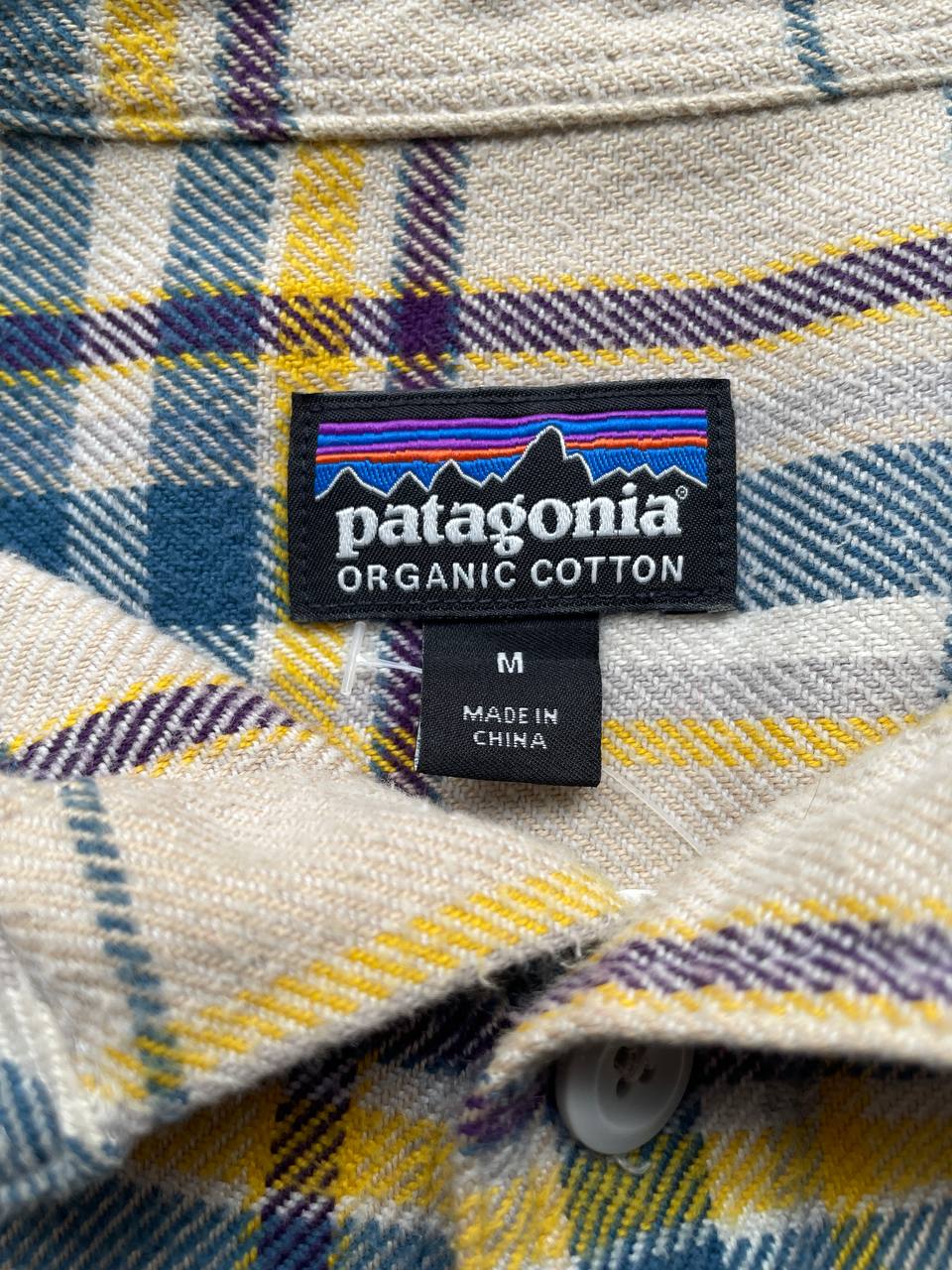 Patagonia Shirt (M)