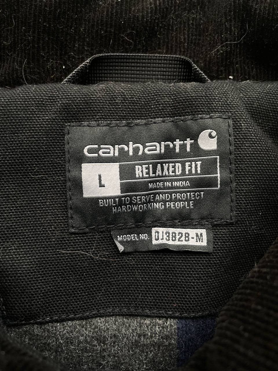 Carhartt Jacket – L