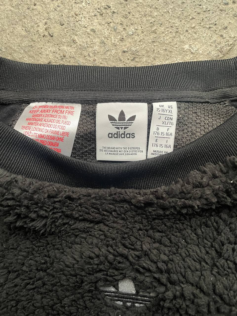 Adidas Fleece Sweatshirt (M)