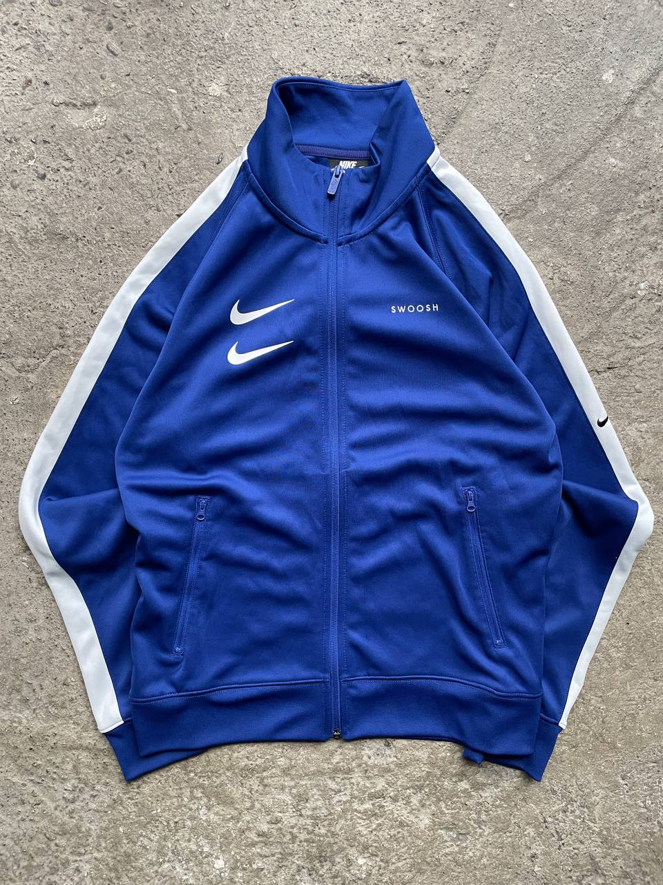 Nike Zip (S–M)