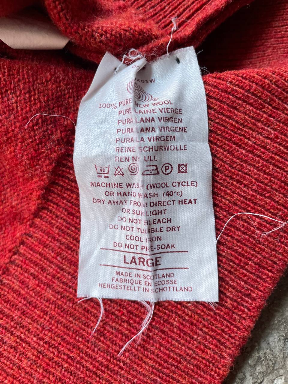 Lyle & Scott Sweater (L)