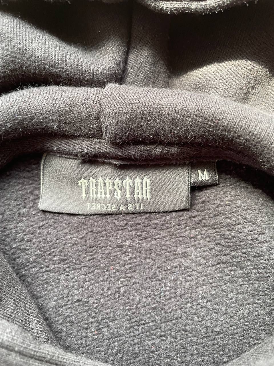 Trapstar Hoodie (M–L)