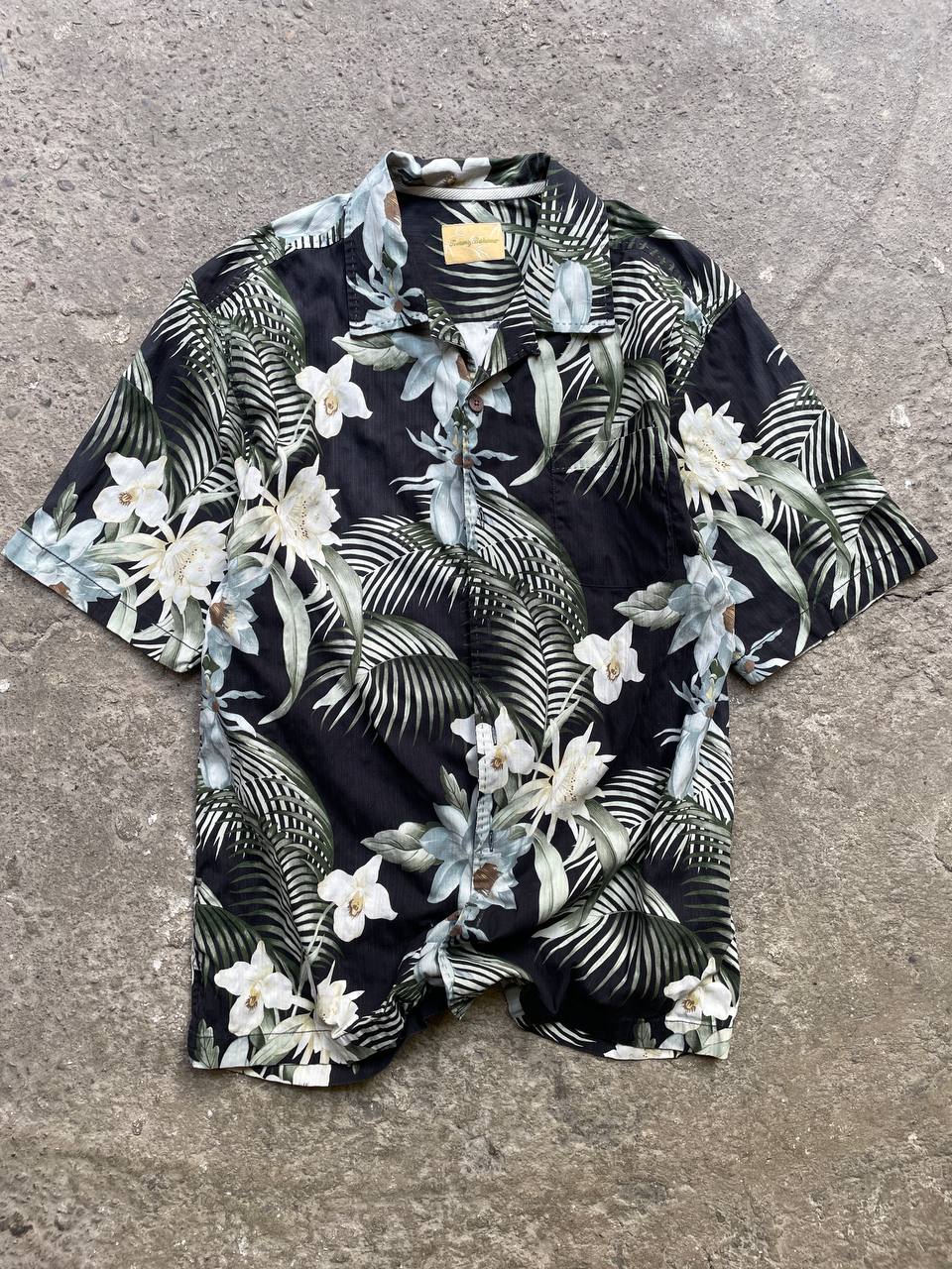 Tommy Bahama Hawaiian Shirt (M)