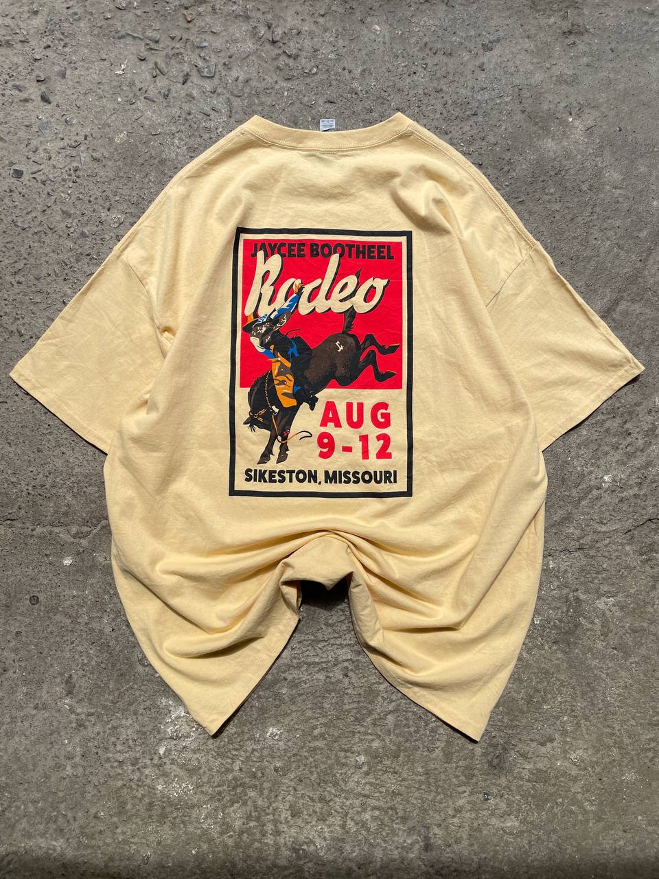 Graphic T-Shirt (2XL)