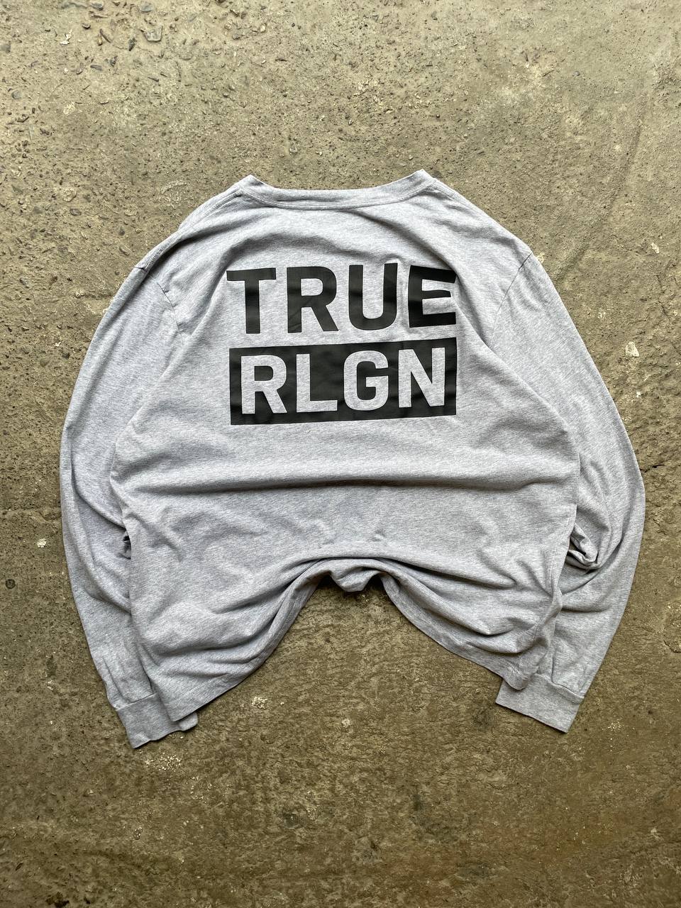 True Religion Longsleeve (L)
