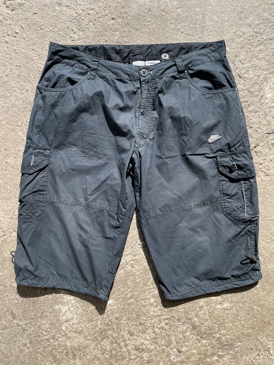 Nike Cargo Shorts (36)