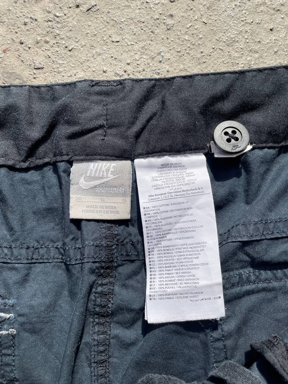 Nike Cargo Shorts (36)