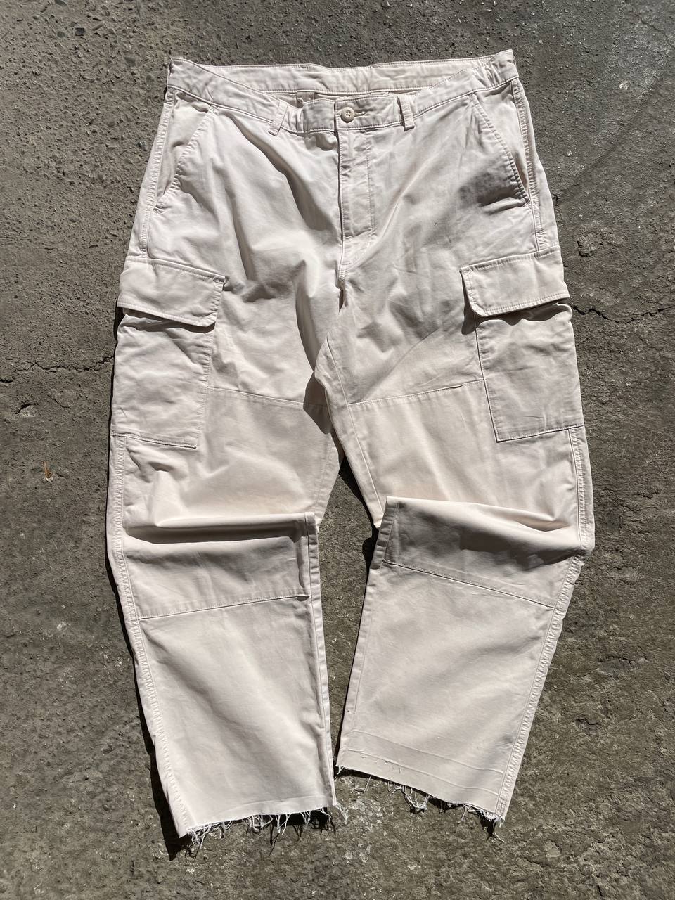 Uniqlo Cargo Pants (XL / 36)