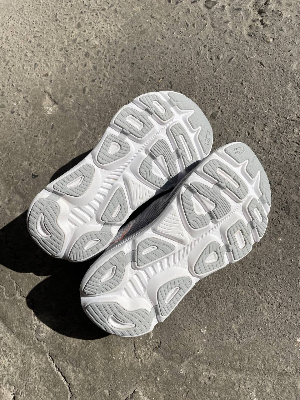 Hoka Gaviota 5 (US 11 / EU 44)