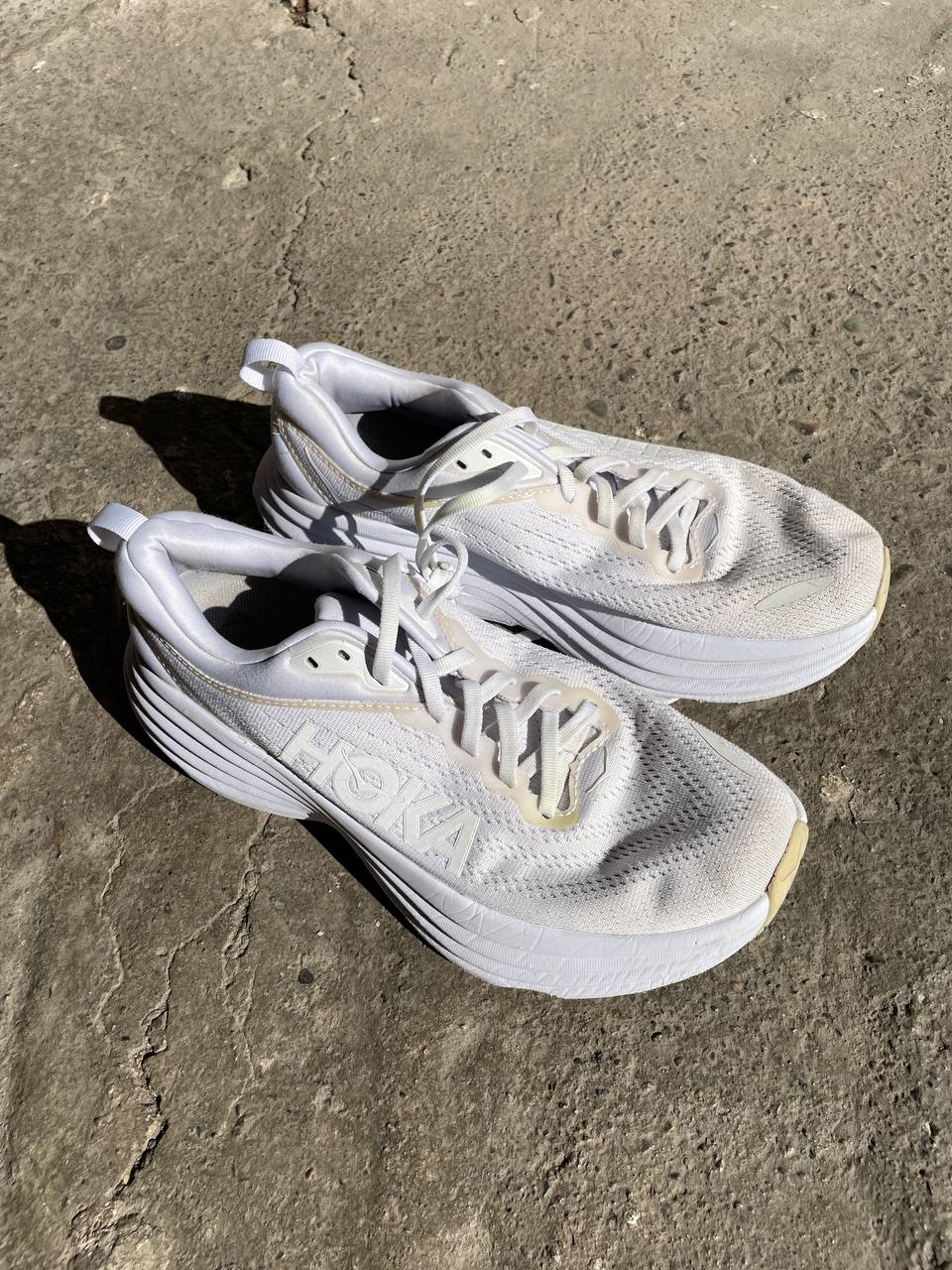 Hoka Bondi 8 (US 8.5 / EU 40.5)