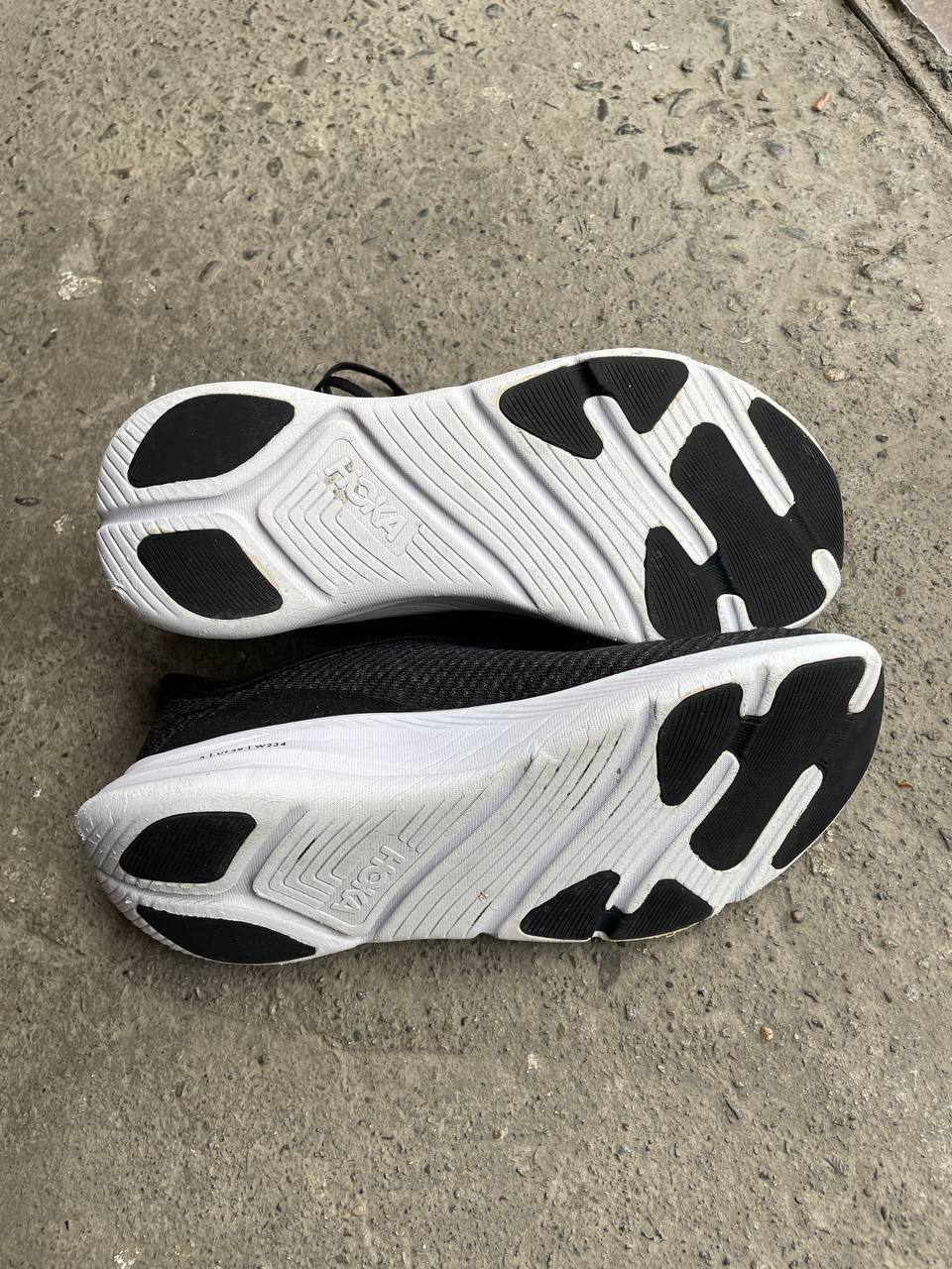 Hoka Solimar (US 9.5 / EU 43.3)