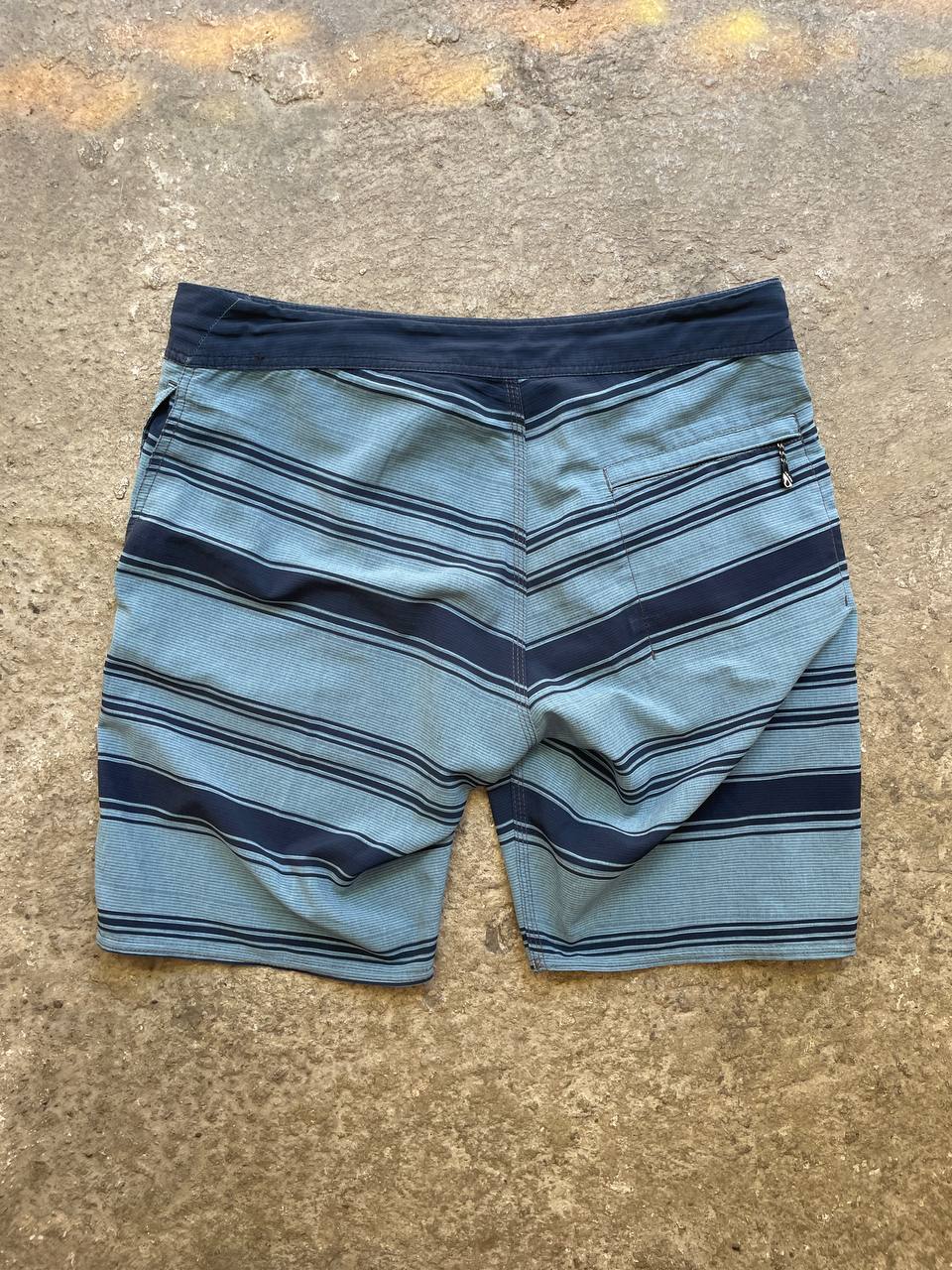Volcom Surf Shorts (~36)