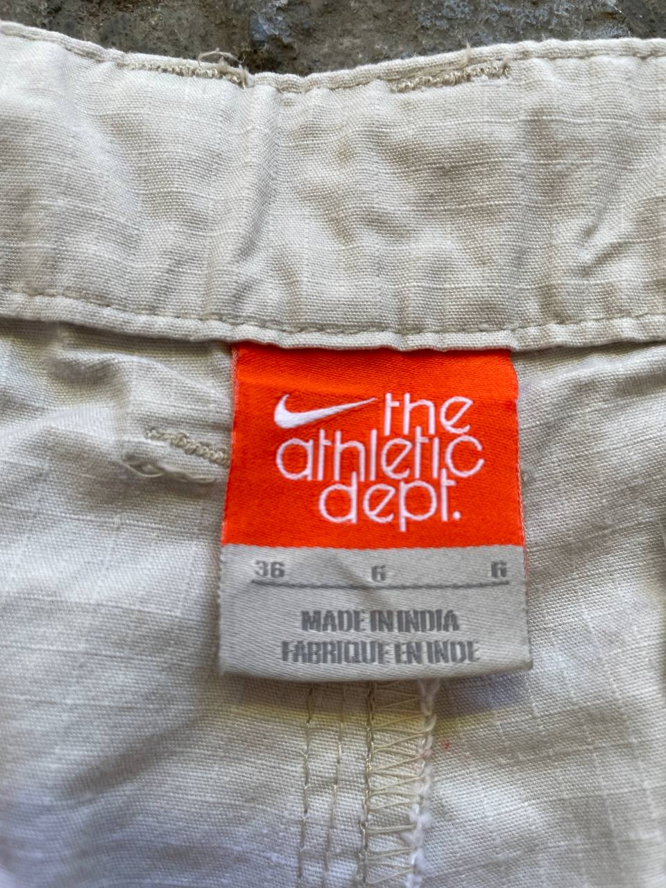 Nike Cargo Shorts (36)