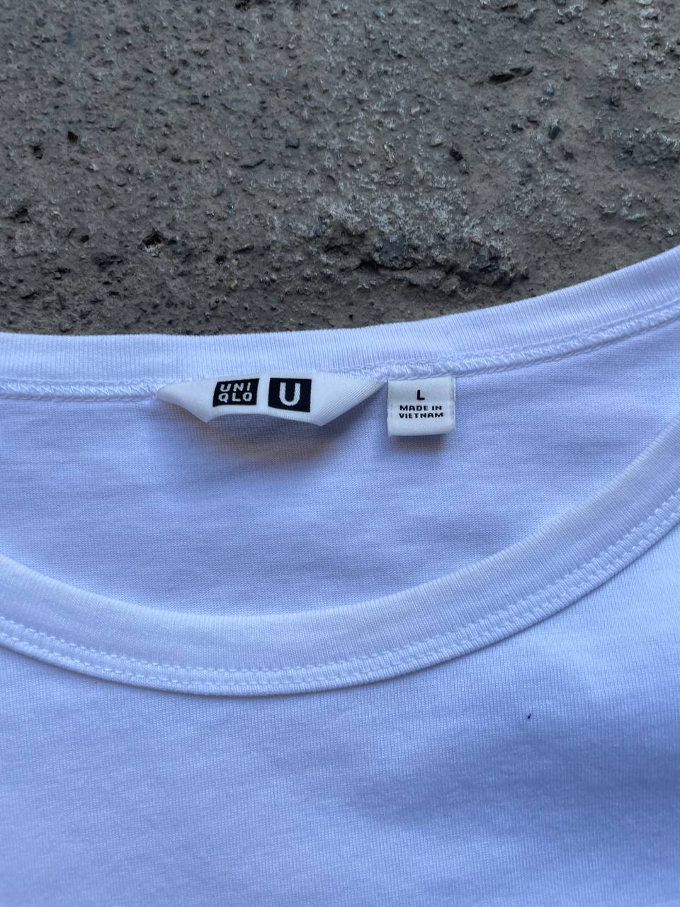 Uniqlo T-shirt (L)