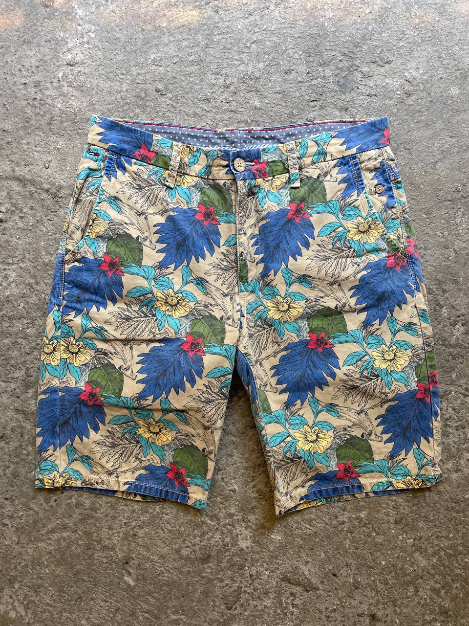 Tommy Hilfiger Denim Shorts (36)