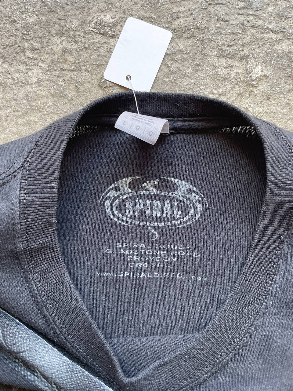 Spiral T-Shirt (L)