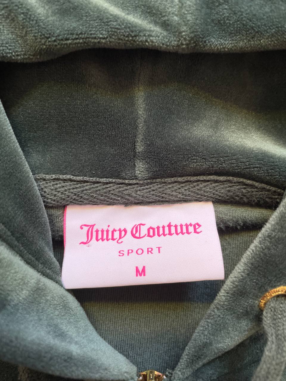 Juicy Couture Zip Hoodie (M)