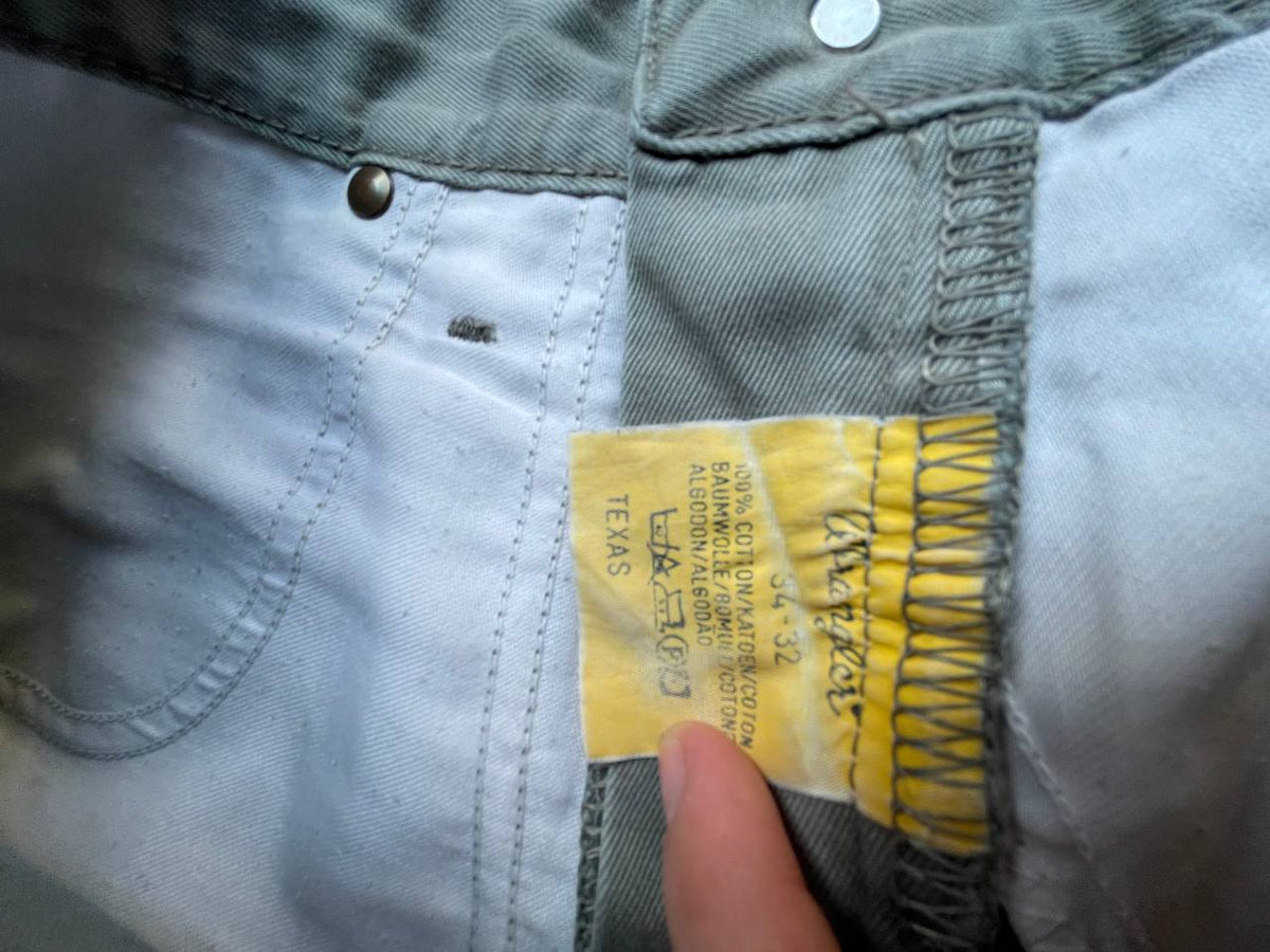 Wrangler Pants (W34/L32)