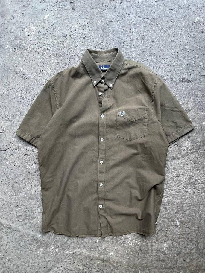 Fred Perry Short Sleeve Shirt (L, Fits M)
