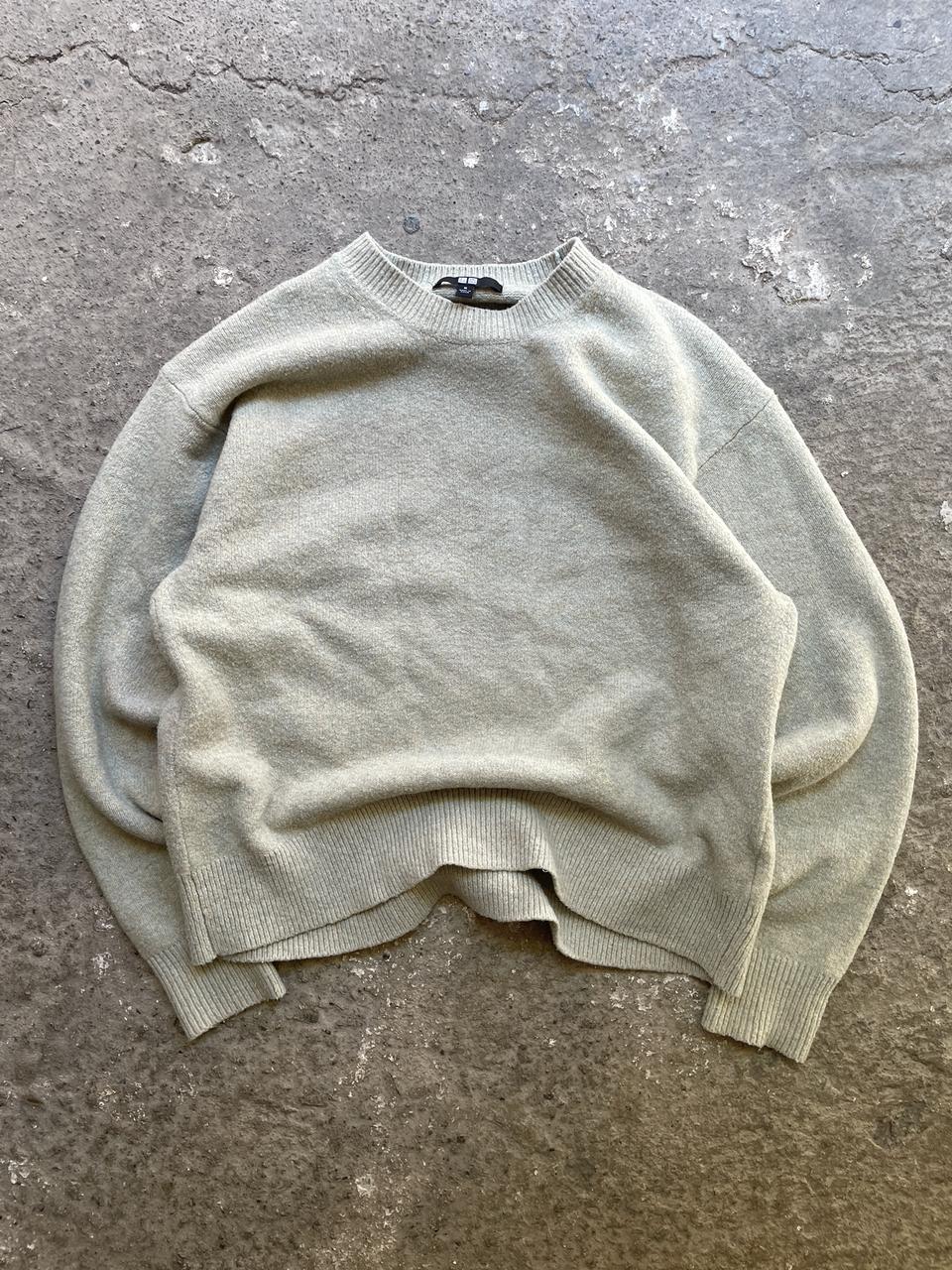 Uniqlo Sweater (M)