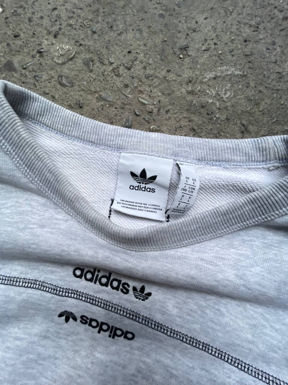 Adidas Sweatshirt (L)