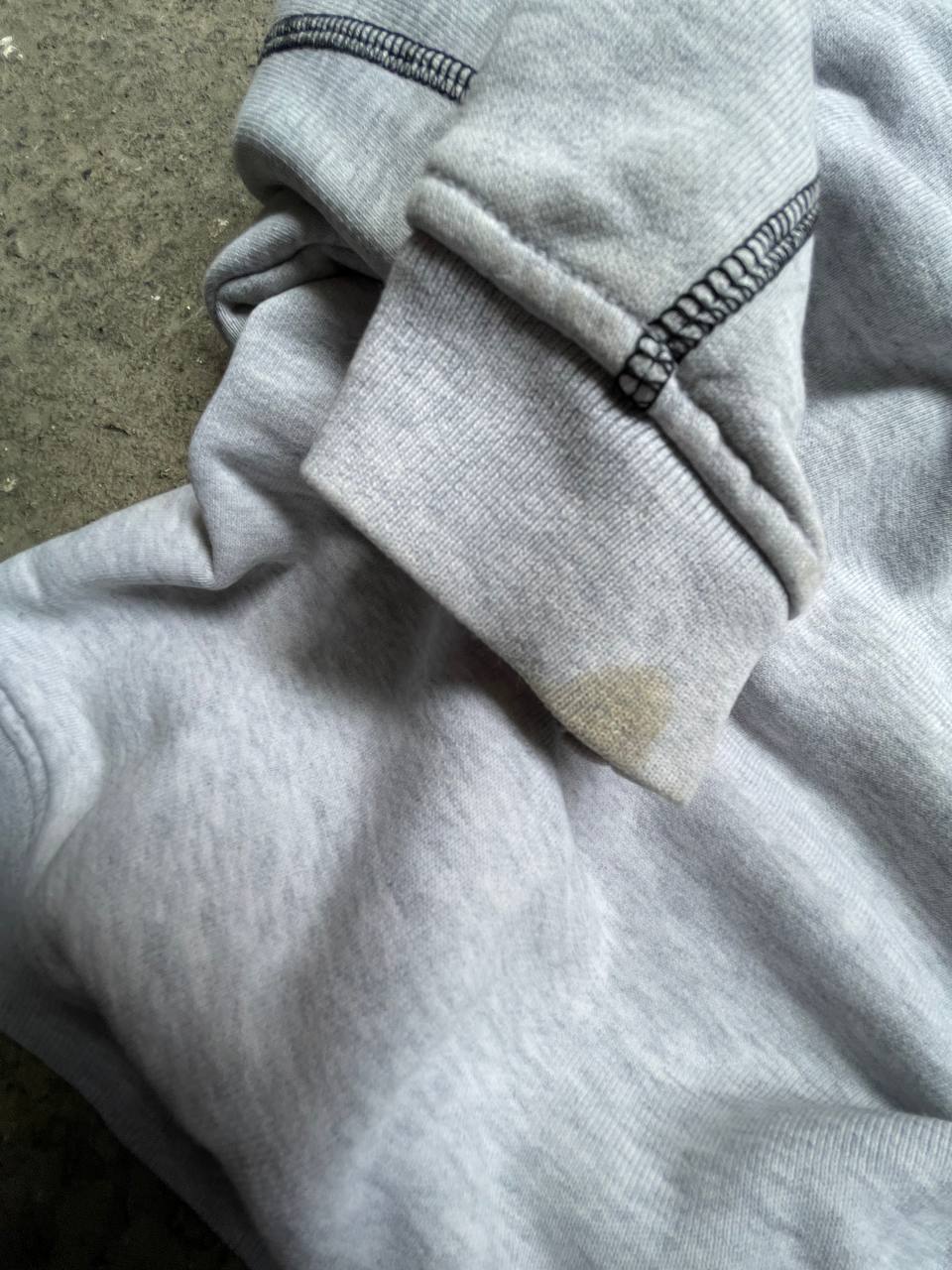 Adidas Sweatshirt (L)