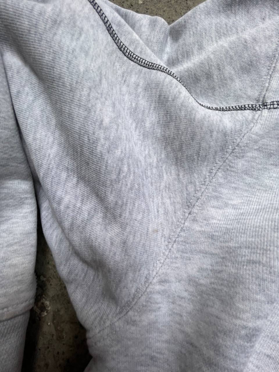 Adidas Sweatshirt (L)