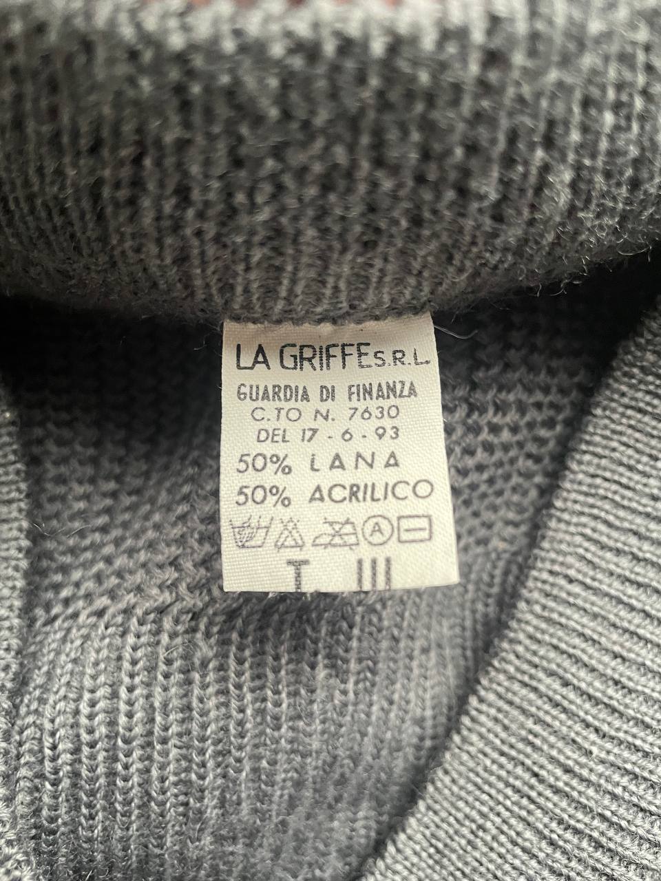 Security Sweater (Size M–L)