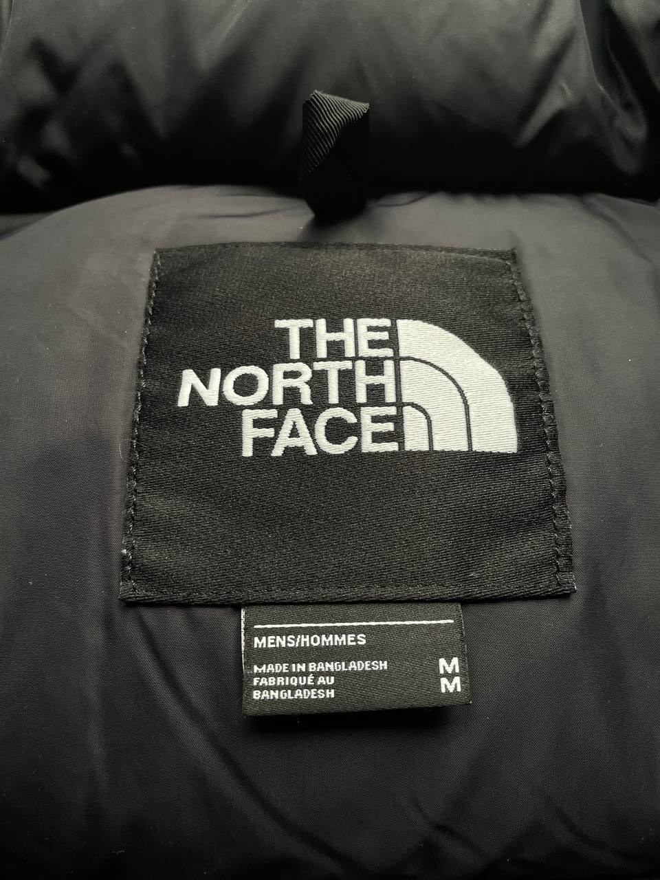 The north face 1996 nuptse 700 (Size M)