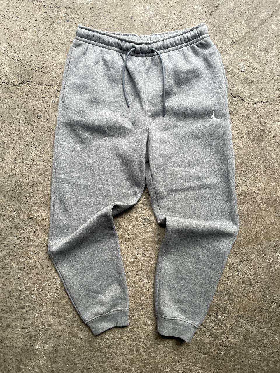 Jordan Pants (Size M)