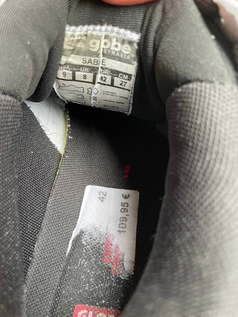 Globe Sabre trainers (EU 42)