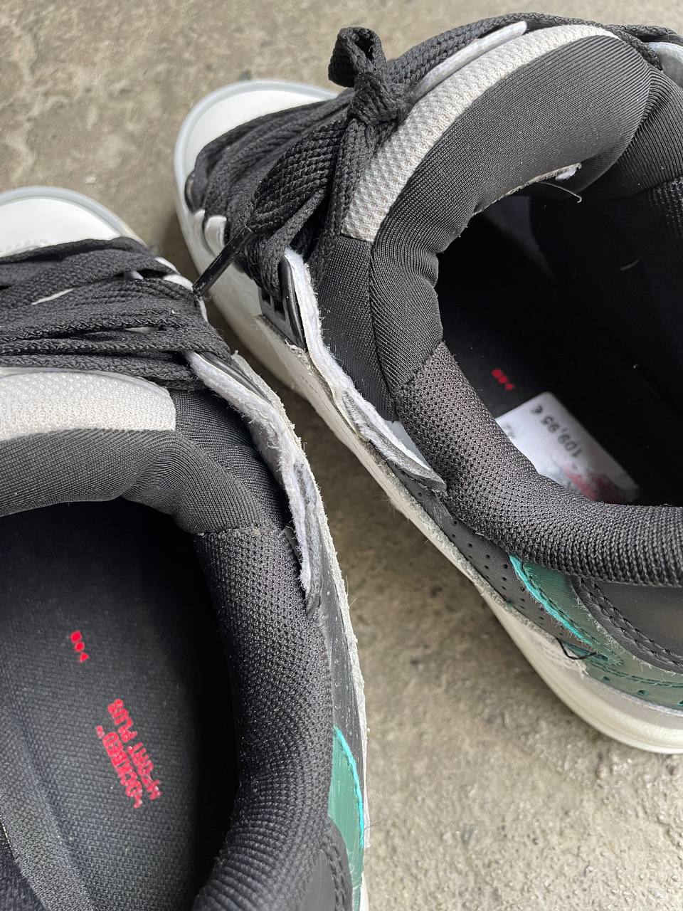 Globe Sabre trainers (EU 42)