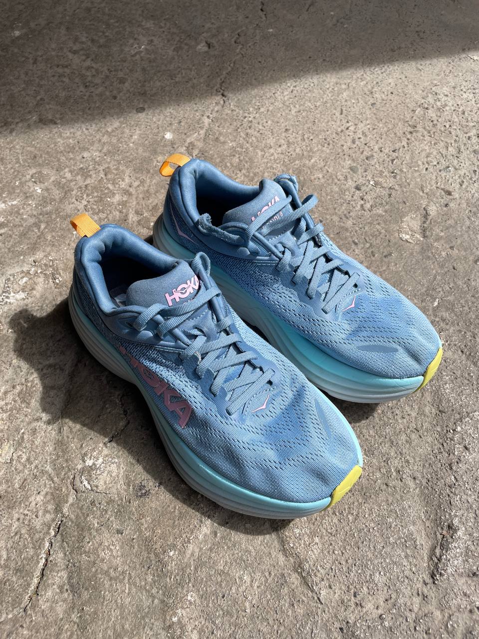 Hoka Bondi 8 (US 9)