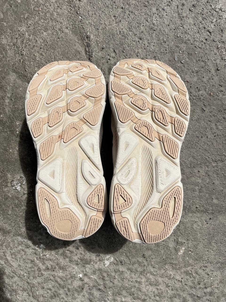 Hoka Clifton 9 (US 9)