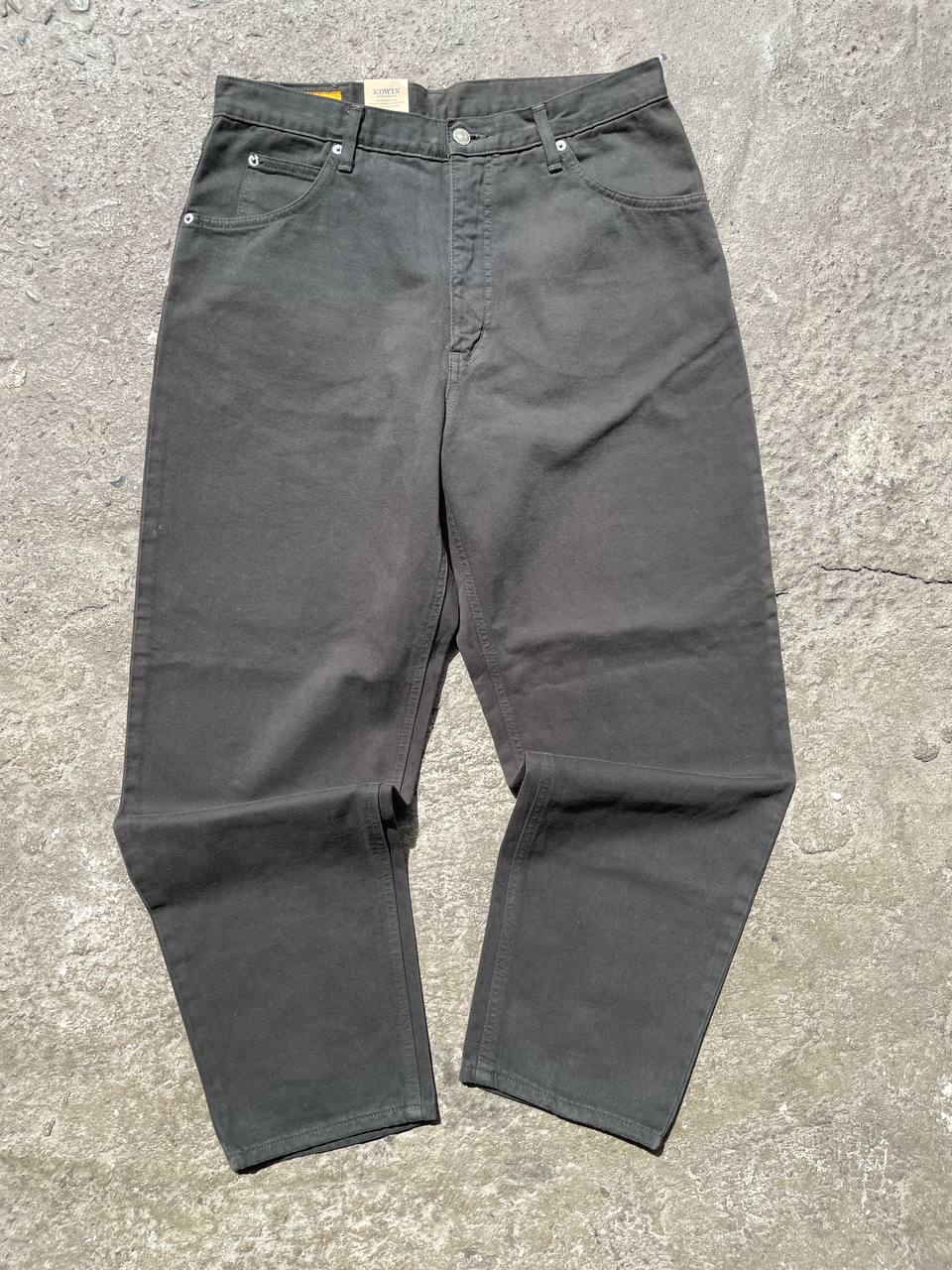 Edwin Jeans (34, fits 32)