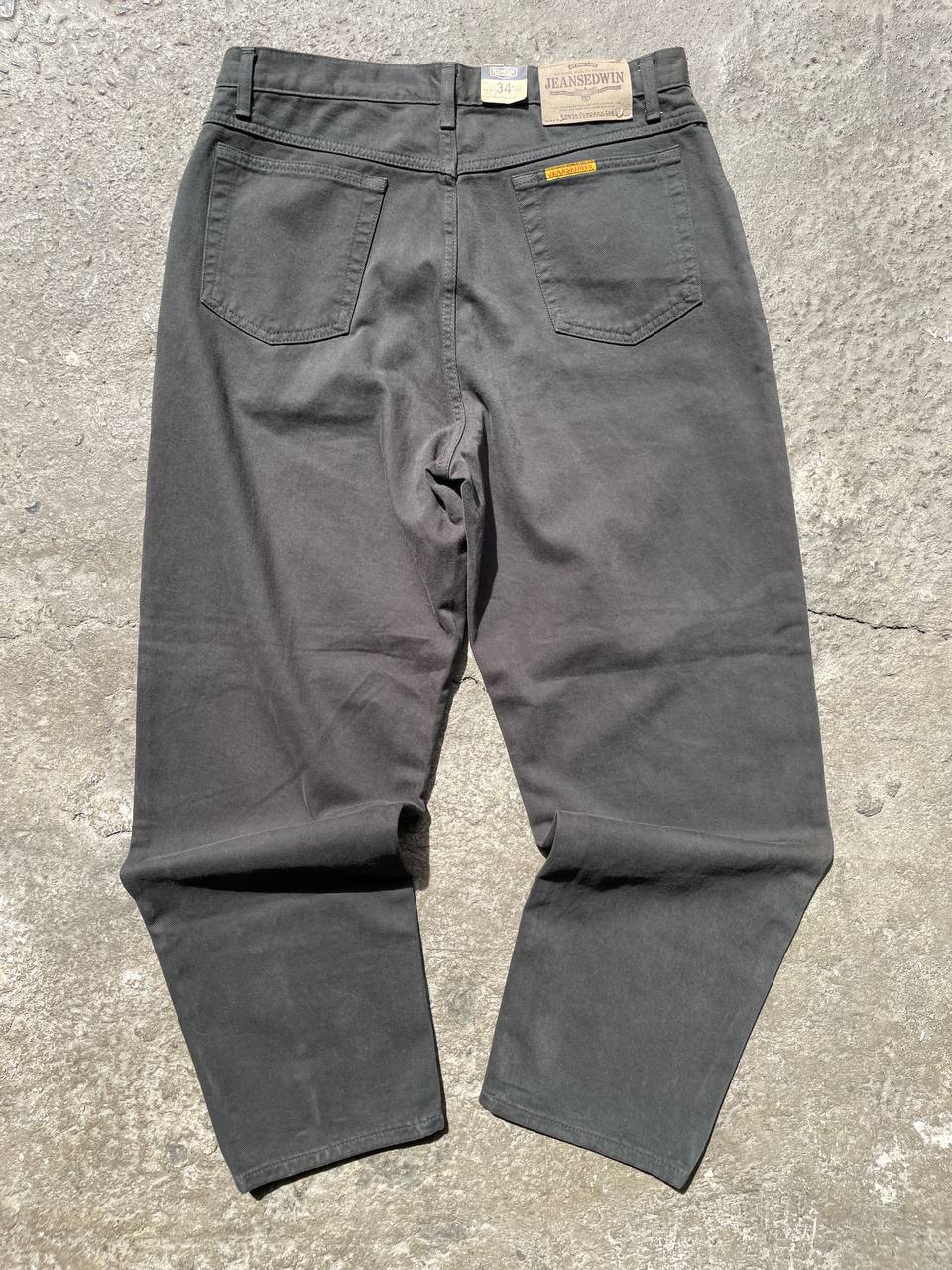 Edwin Jeans (34, fits 32)