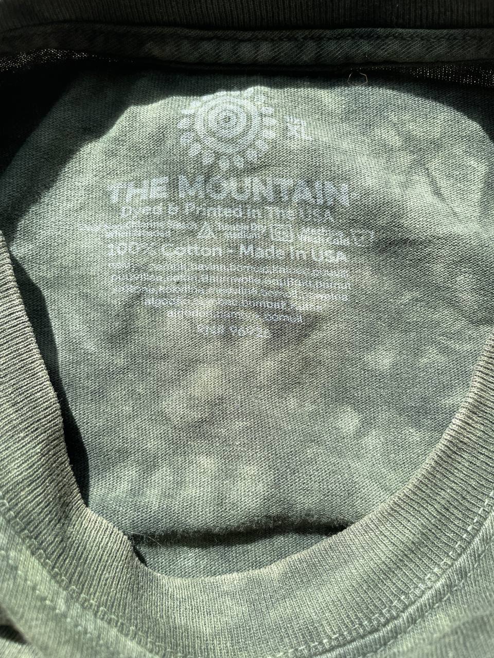 Graphic T-Shirt (XL)