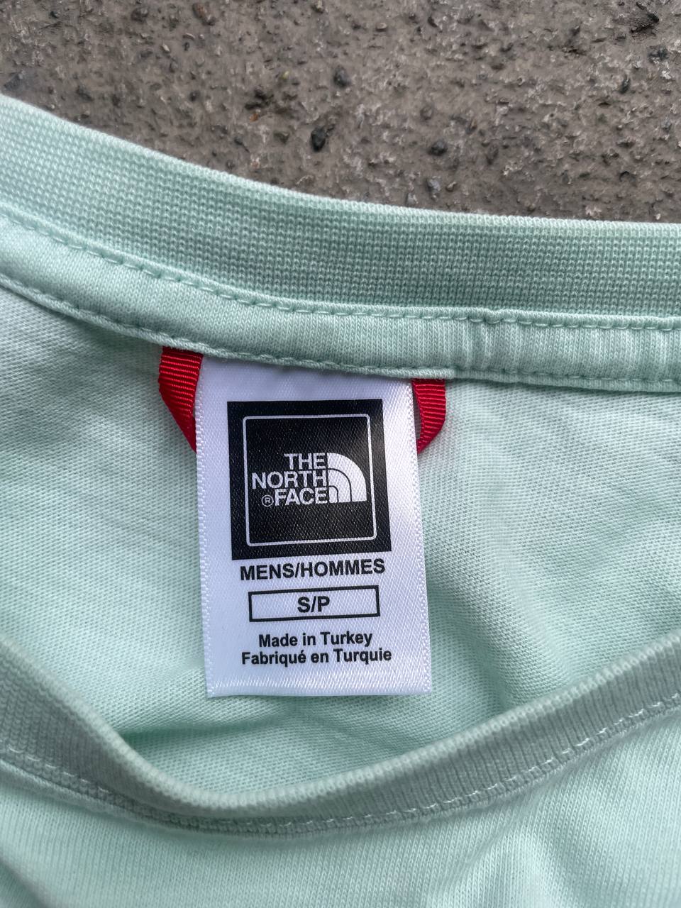 The North Face T-Shirt (S, fits M)