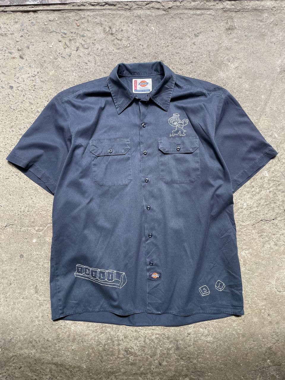 Dickies shirt with custom embroidery (XL)