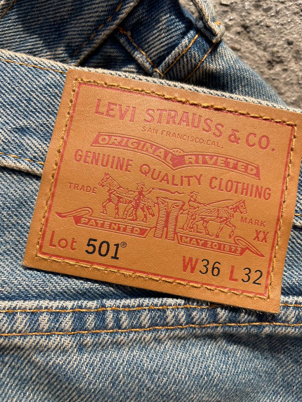 Levi's 501 jeans (36×32)