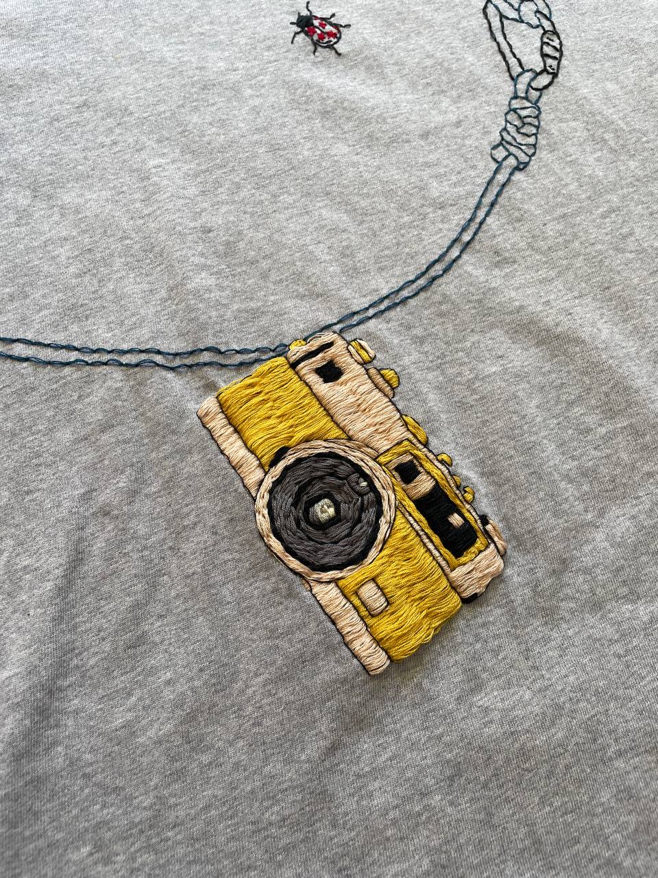 Uniqlo custom t-shirt (L–XL)