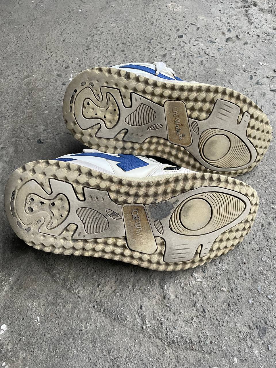 Off-White Mid-Top Sponge Sneakers (EU 42)